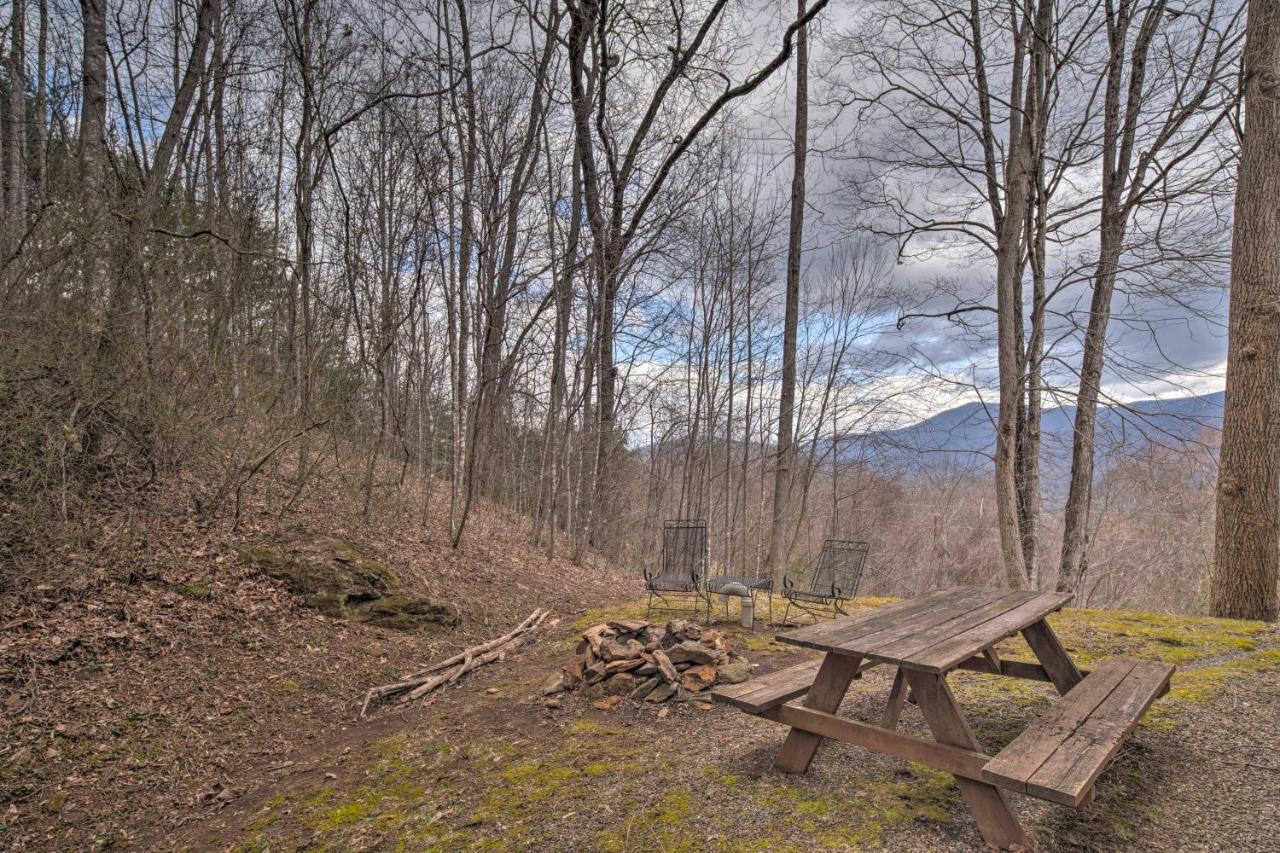 Charming Burnsville Apt With Mountain Views And Deck! 外观 照片