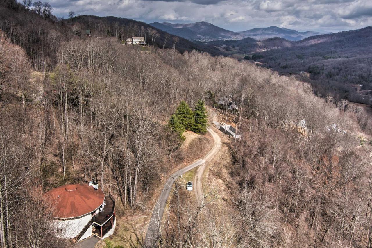 Charming Burnsville Apt With Mountain Views And Deck! 外观 照片